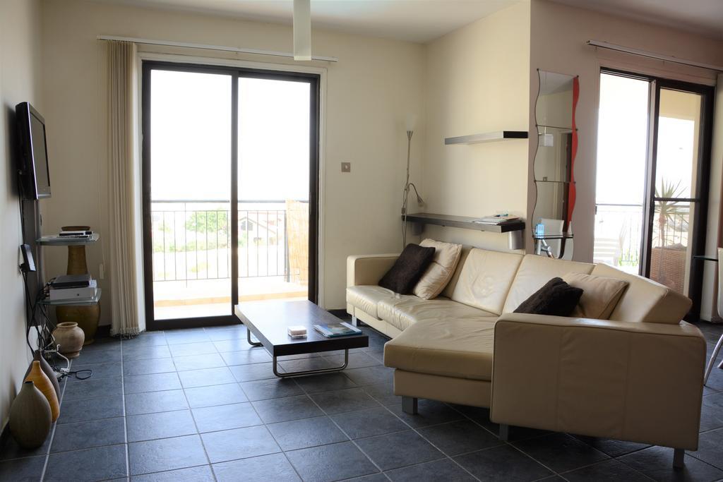 Oroklini Hills Apartment Luaran gambar